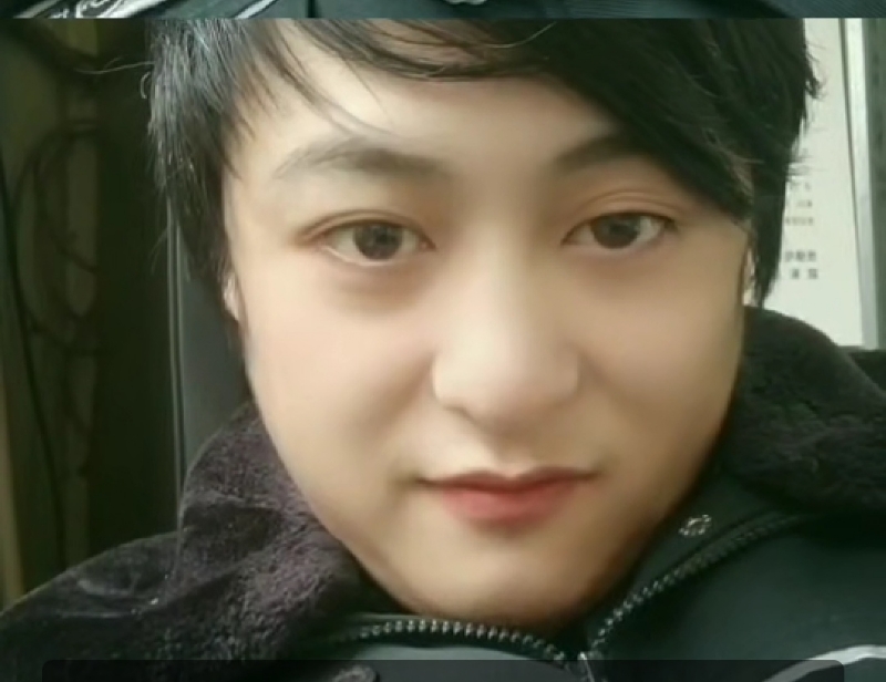 小玮的第一张照片--平和相亲网