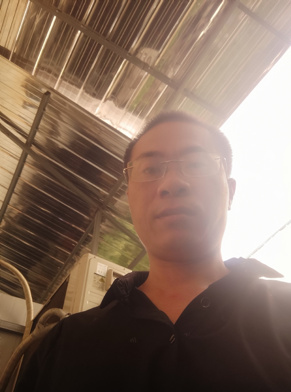 一个人好难的第七张照片--平和相亲网