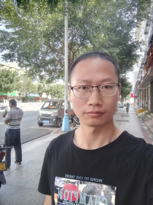 老虎的第一张照片--平和相亲网