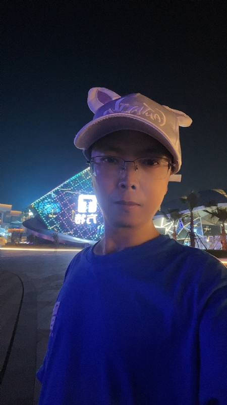 富贵使我们相遇的第一张照片--平和相亲网