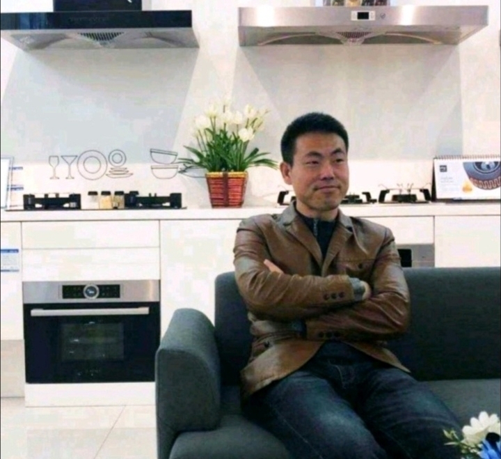 奋斗的执着的第一张照片--平和相亲网
