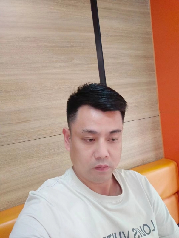 不知道的第三张照片--平和相亲网