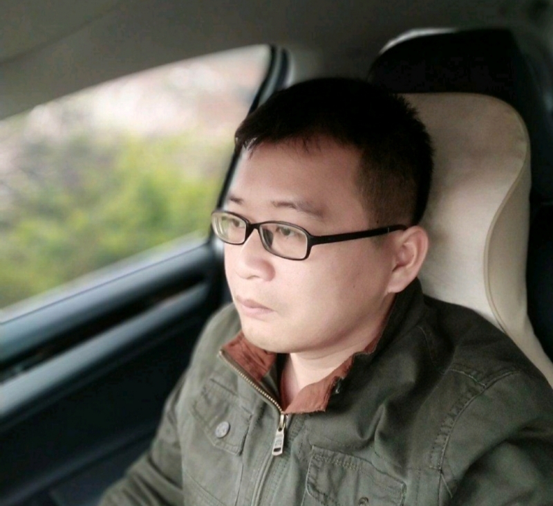海风吹动你的心的第二张照片--平和相亲网