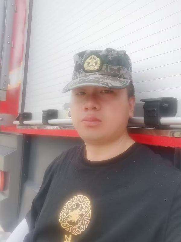 阿萨大大的第一张照片--平和相亲网