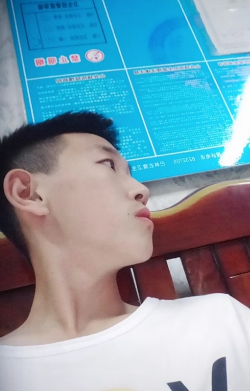 高一名的第一张照片--平和相亲网