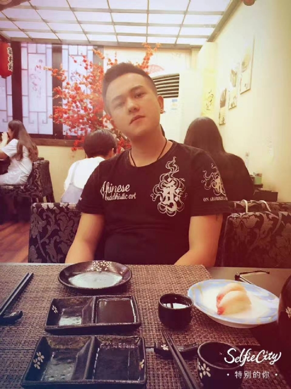 夏天的第四张照片--平和相亲网