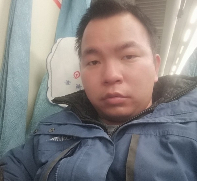 淡定的第一张照片--平和相亲网
