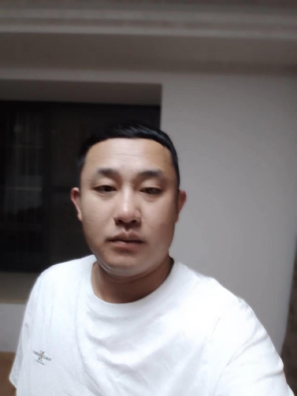 魔尊的第一张照片--平和相亲网