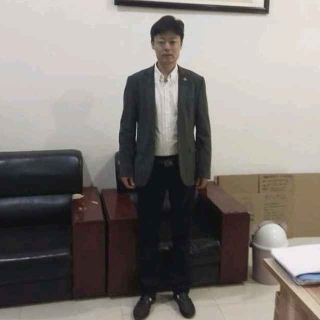 蓝天白云的第一张照片--平和相亲网