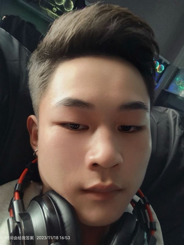 烦烦的小林的第一张照片--平和相亲网
