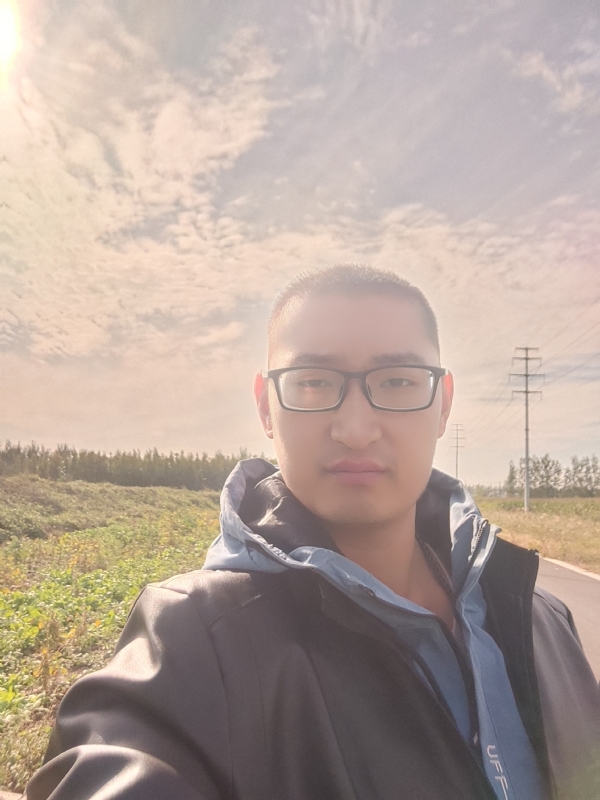 温暖胸膛的第一张照片--平和相亲网
