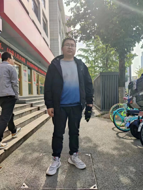 寻找另一个爱人的第一张照片--平和相亲网