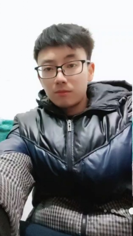 吐泡泡的小鱼的第一张照片--平和相亲网