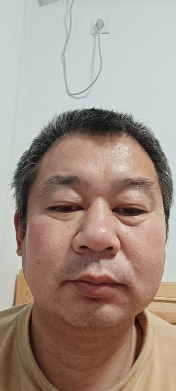 龙万的第一张照片--平和相亲网