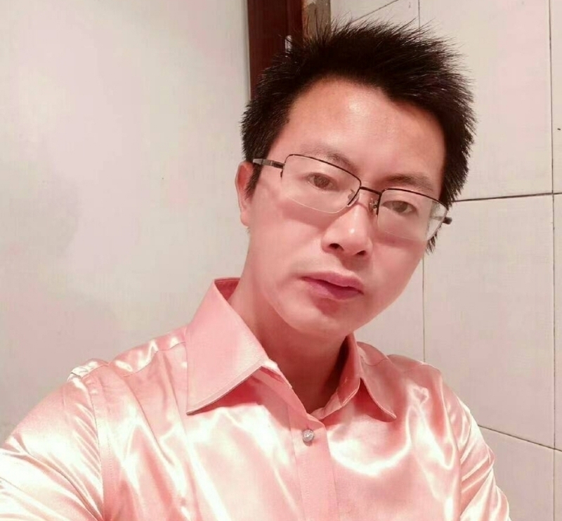 亮亮的第一张照片--平和相亲网