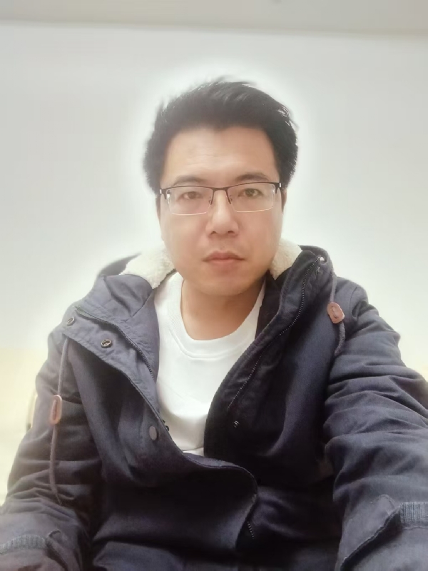 大哥哥的第一张照片--平和相亲网