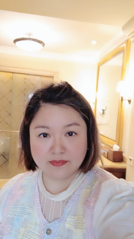衎静玲瓏的第一张照片--平和相亲网