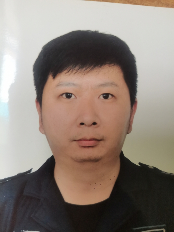 吕嘉的第一张照片--平和相亲网