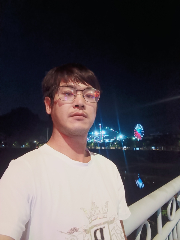 任豐的第一张照片--平和相亲网