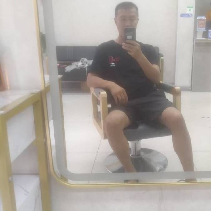 闫杰的第一张照片--平和相亲网