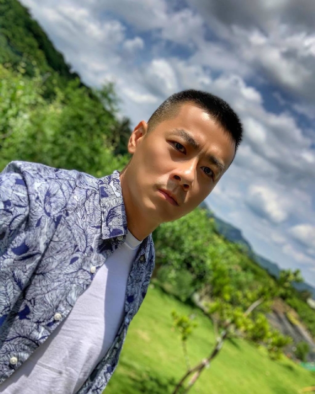 蓝天的第二张照片--平和相亲网
