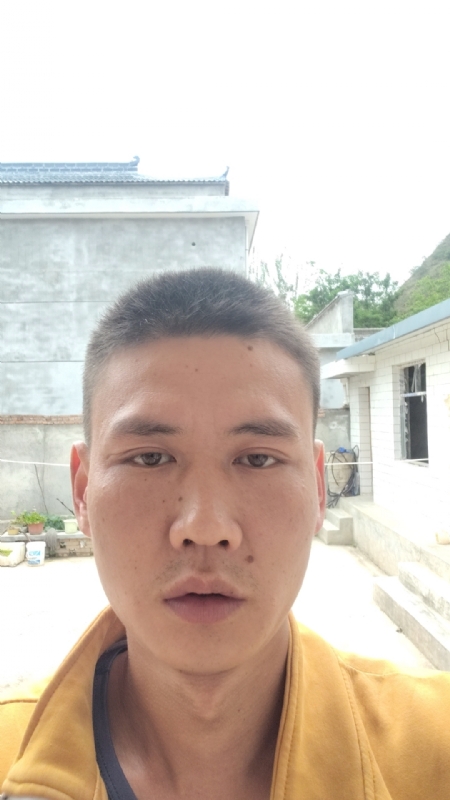 简单点的第一张照片--平和相亲网